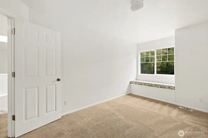 Upstairs bedroom.