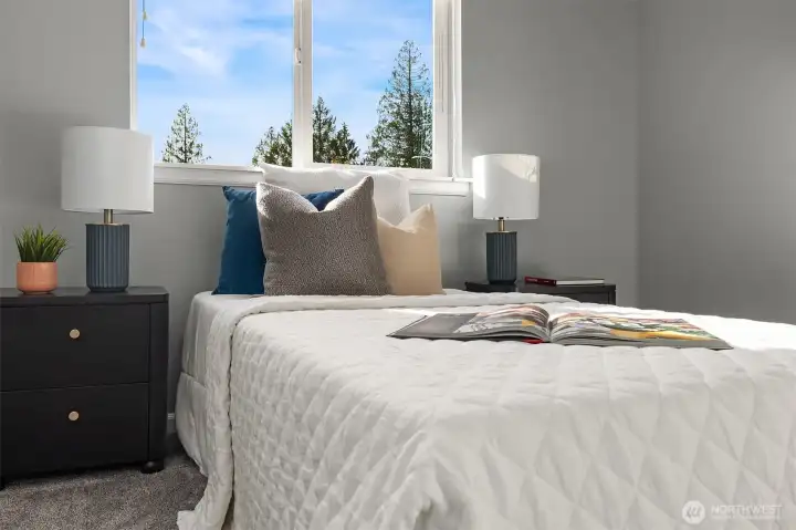 Secondary bedroom 2 of 4