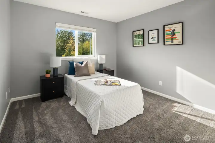 Secondary bedroom 2 of 4