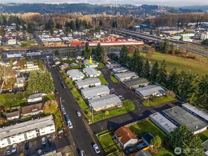 The co op is located close to shopping and dining.