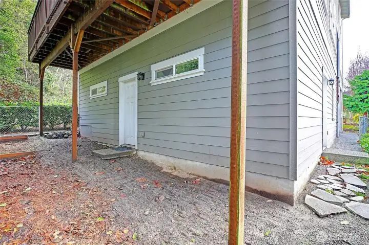 Back of the house. all fenced in.