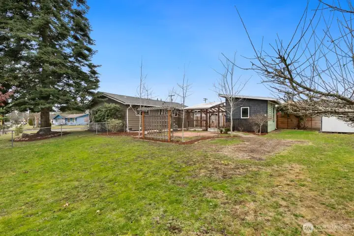 Room for RV or Boat. Maybe an ADU?