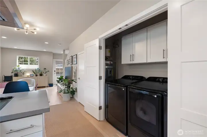 Washer and dryer (2024) to stay with the home!