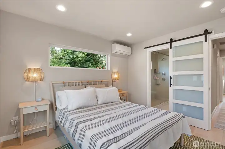 Bedroom 1. Ensuite bath.