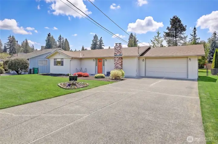Level, Paved and Wide Approach too this Proud Home~
