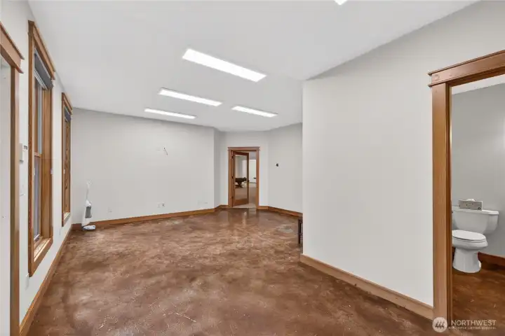 Lower level room could be a 3rd primary with the full bathroom on the right.