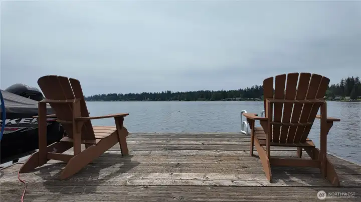 Relax on the lake.