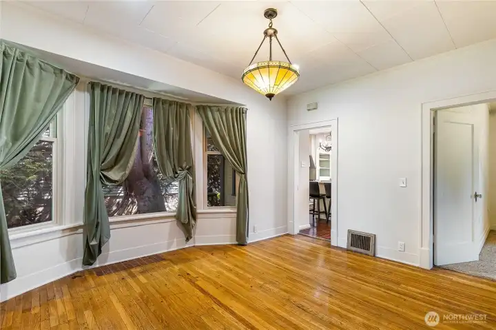 Enter into the home and see the hardwood floors and lots of windows for natural light. Enter into the home and see the hardwood floors and lots of windows for natural light.