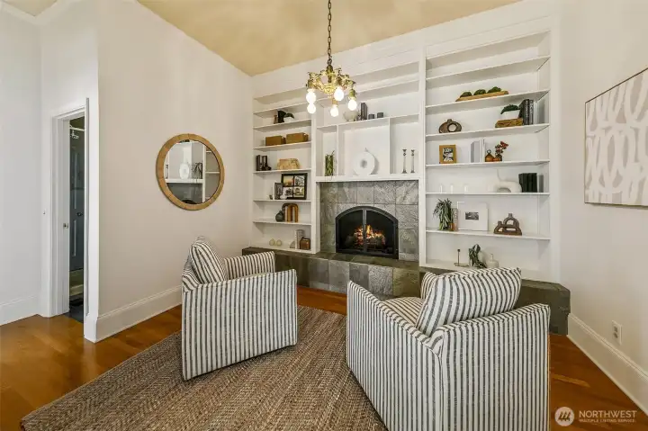 Library has built-ins for all your books or display your art pieces