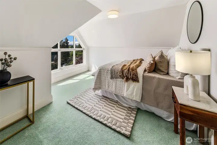 Third bedroom on the upper level also has great views