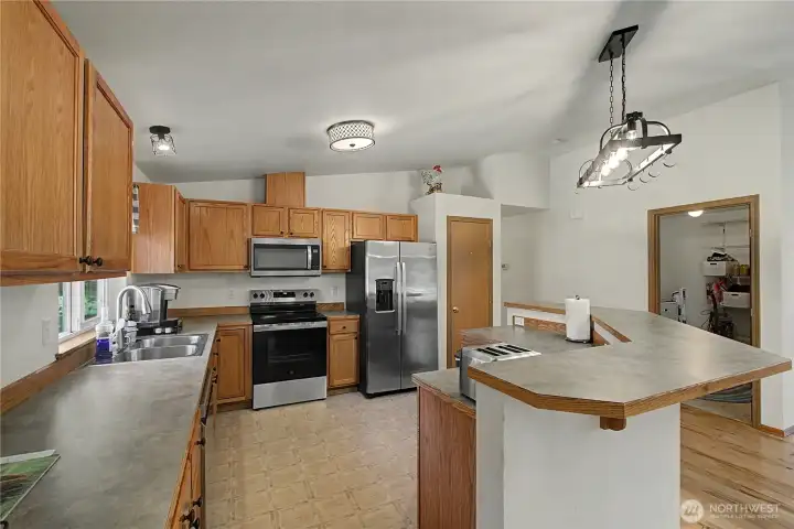 All new Stainless Steel appliances. All new Stainless Steel appliances.