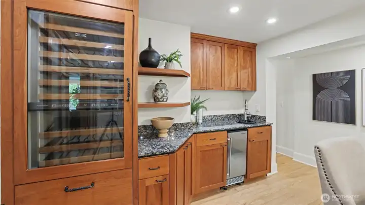 Wine cooler and cold drawers