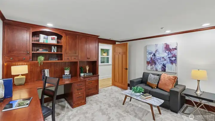 Home office or bedroom