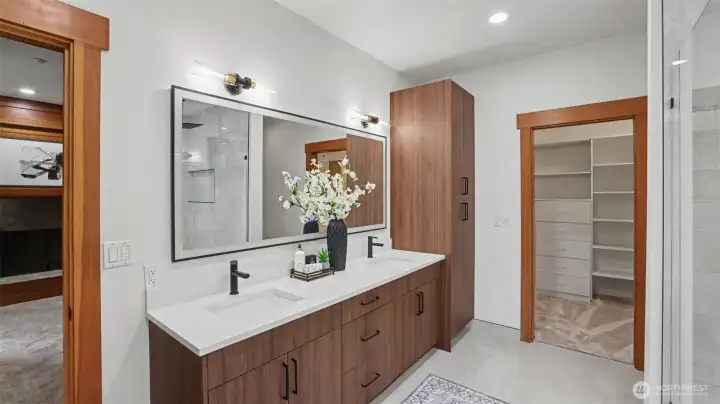 Primary vanity