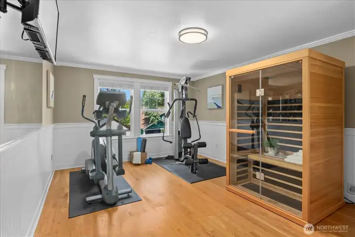 Bonus room- currently used as a gym Bonus room- currently used as a gym