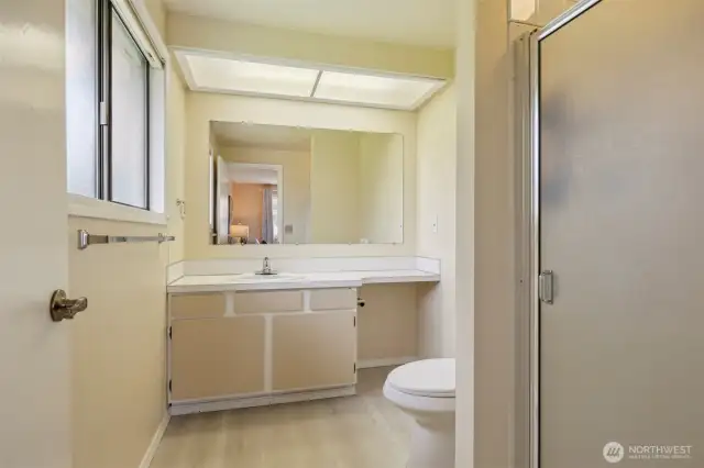 Primary Ensuite