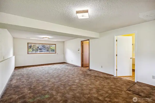 Bonus/Recreation Room