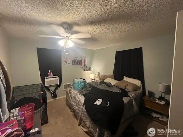 1820 Bedroom