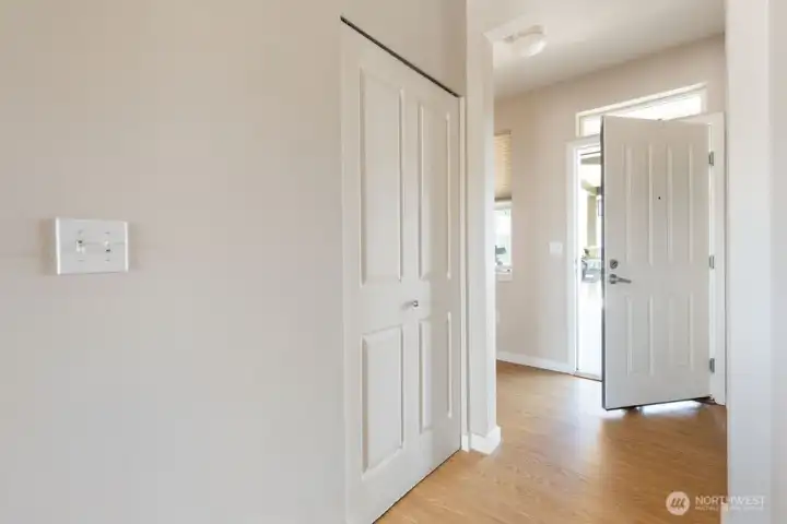 ENTRY HALLWAY ENTRY HALLWAY