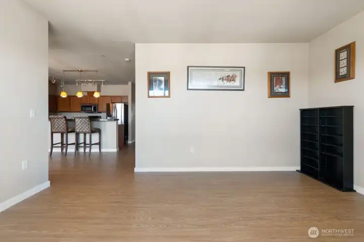 LIVING AREA LIVING AREA