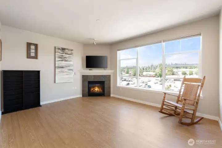 LIVING AREA WITH GAS FIREPLACE LIVING AREA WITH GAS FIREPLACE