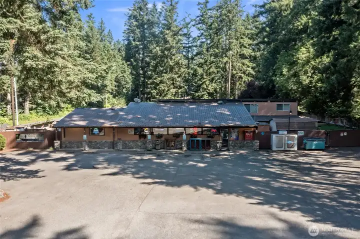 Clearwood Store