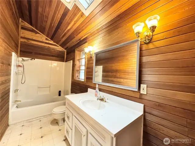 full bathroom