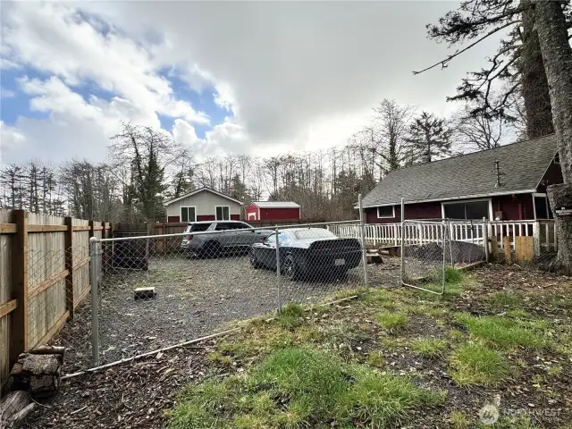 driveway / parking