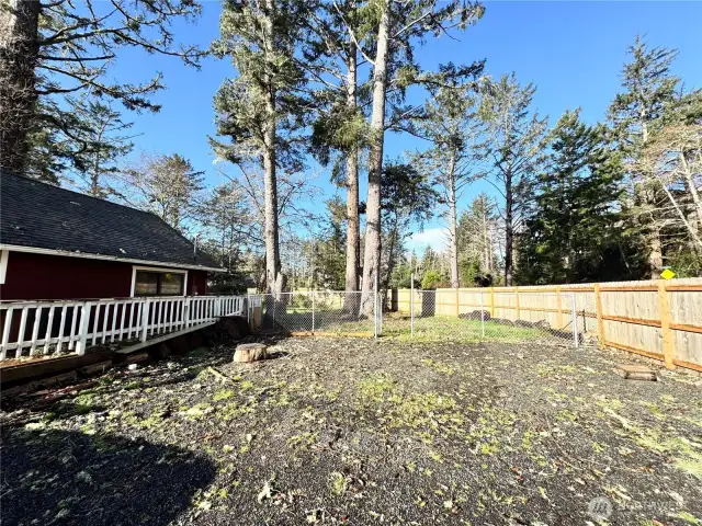 driveway / parking
