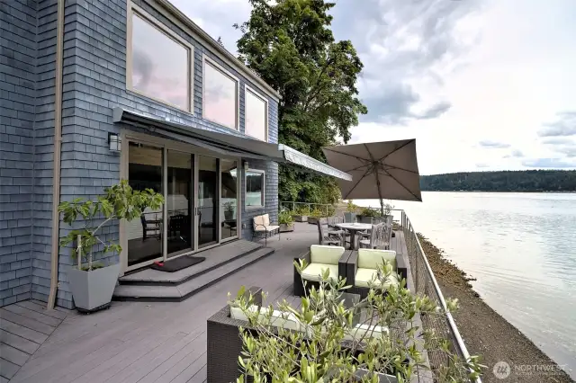 The motorized awning helps keep things dry.