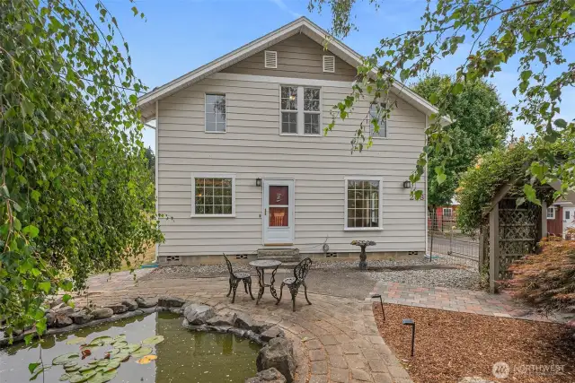 Lovely courtyard with water feature.