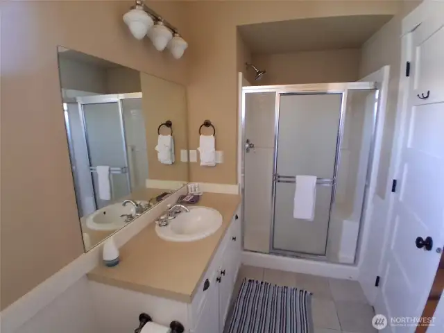 Main Floor Bathroom