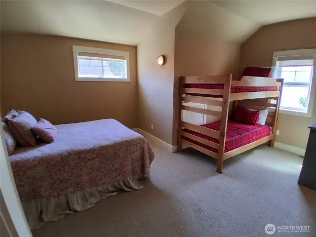 2nd Floor Bedroom with Bunks and Queen Bed