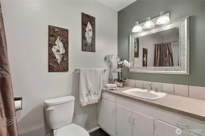 Full bath - tub/shower