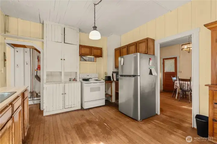 Kitchen 2