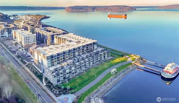 Very walkable condos Tacoma waterfront