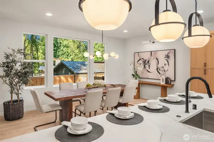 Photos of previously staged home.