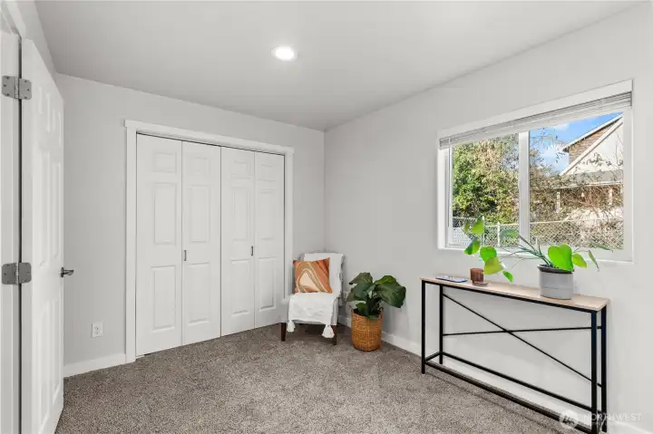 Extra space for exercise equipment , WFH space or just enjoying coffee and a good book!