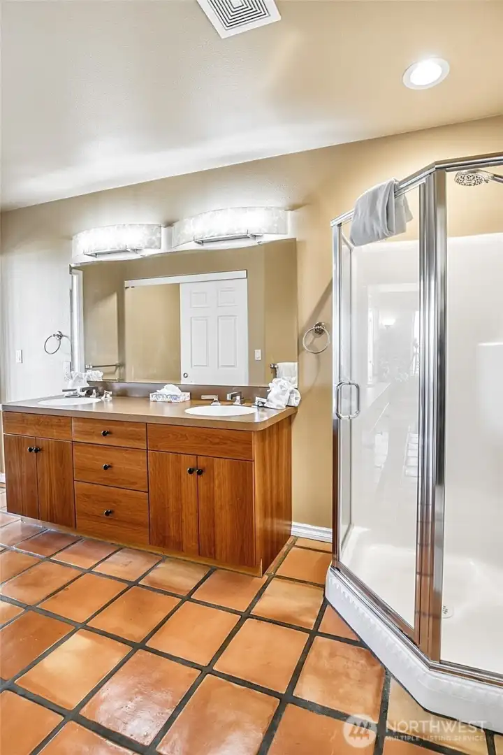 Primary Ensuite with Step-In Shower