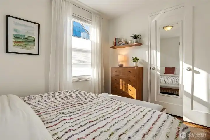Guest bedroom Guest bedroom