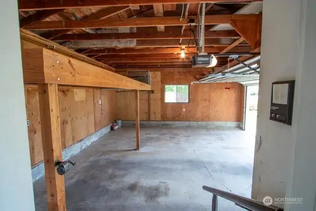 2-car garage