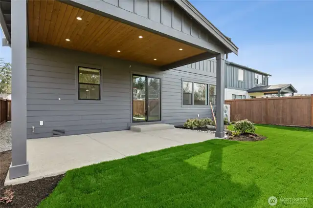 Welcome home to Legacy Estates. Luxury large living in the most peaceful yet convienient setting!