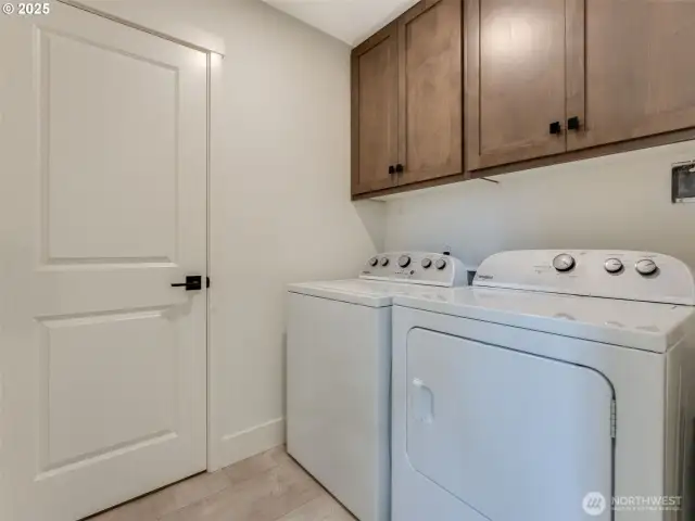 Laundry - Upper