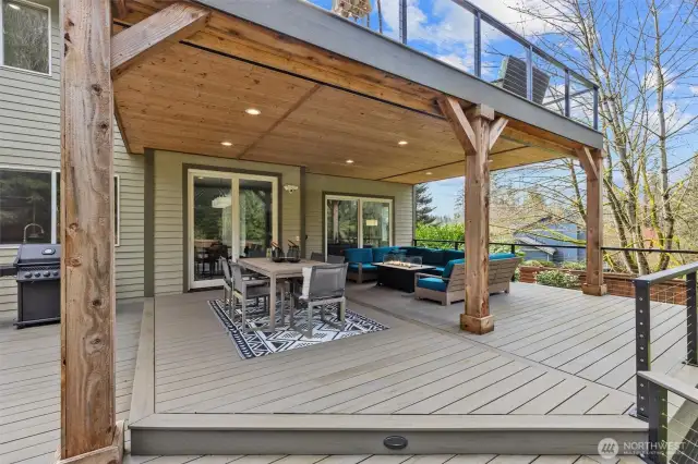 Deck area is plumbed on both levels.  This makes it easy to set up your BBQ, fire table, or outdoor heaters.