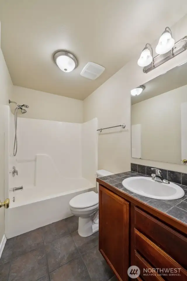 Primary suite full bath.