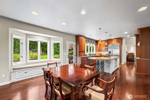 breakfast nook area