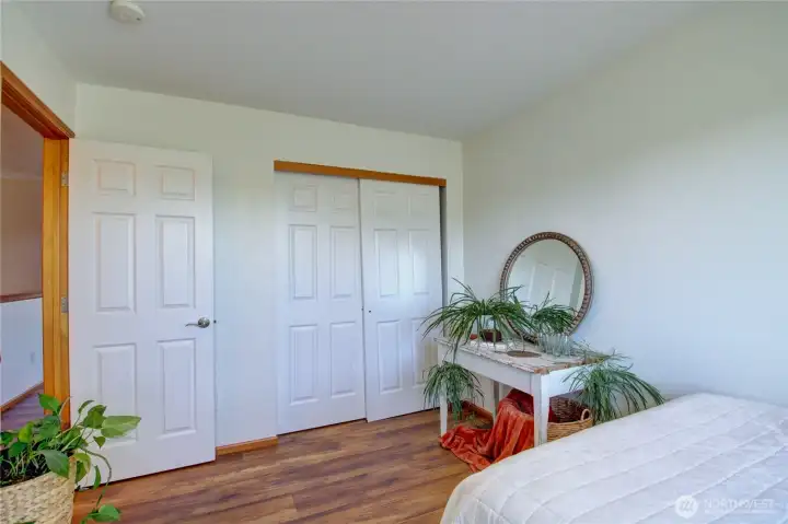 2nd Bedroom