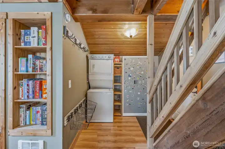 Side Entrance with W/D.