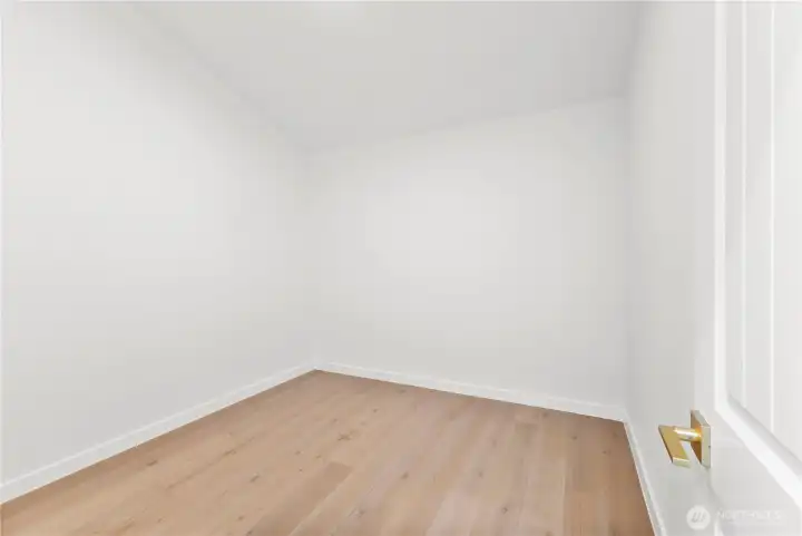 Primary Walk in Closet
