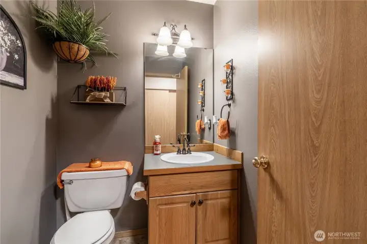 Powder room
